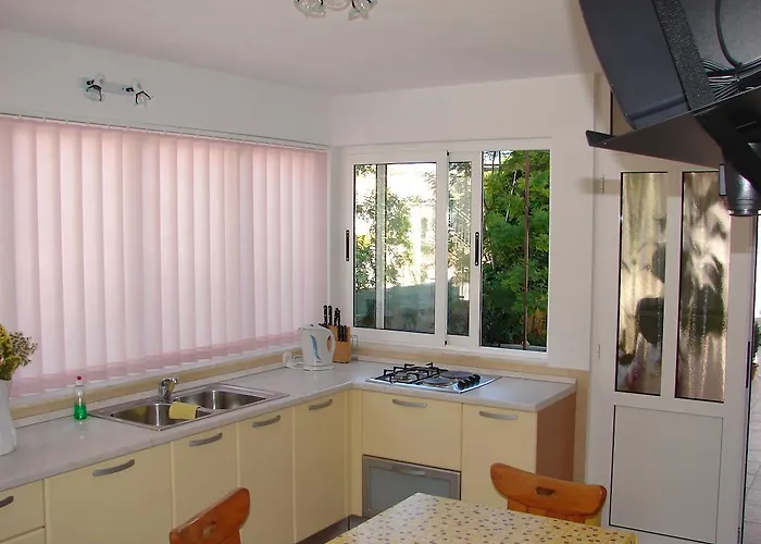 库林公寓 赫瓦尔